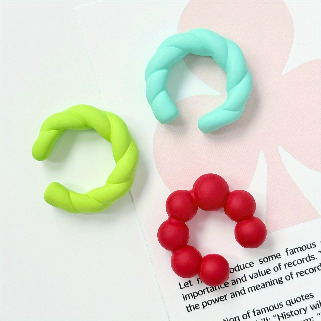 3pcs Candy Colored C Ear Clips for Women